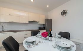 Apartment Matea